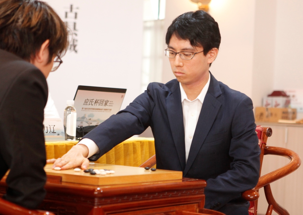 掘金曾报价两首轮+哈里斯交易国王的榜眼签选东契奇