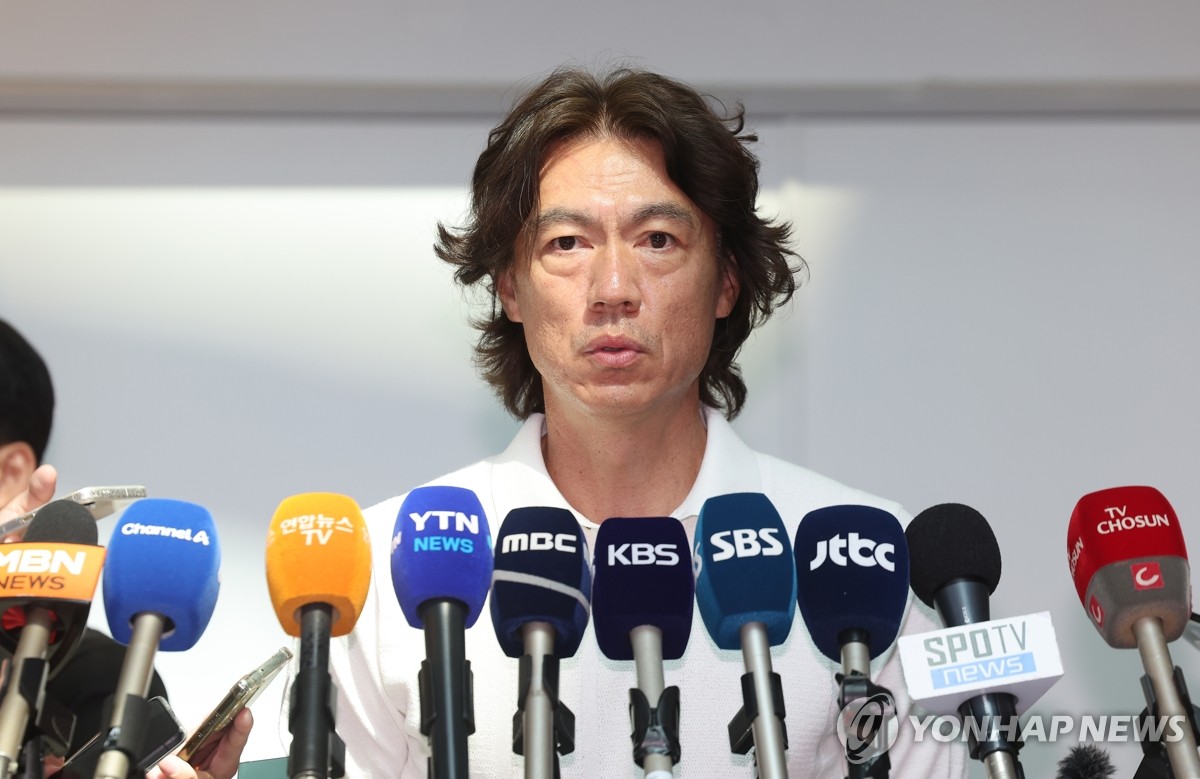 英媒：阿森纳接触了莱奥的代表，但球员表示不会在1月份离队