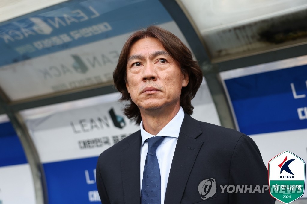 主场球迷都看呆了！联盟第一的自由人半场落后14胜25负的梦想13分