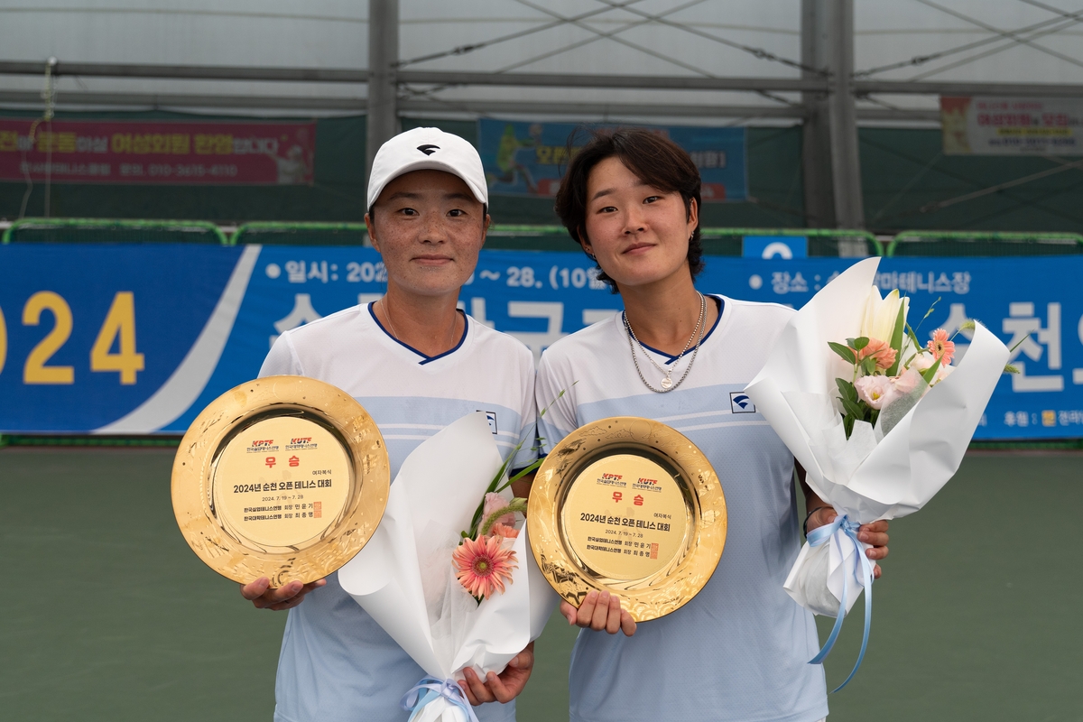 直奔金靴而去！36岁莱万11轮西甲狂轰14球
